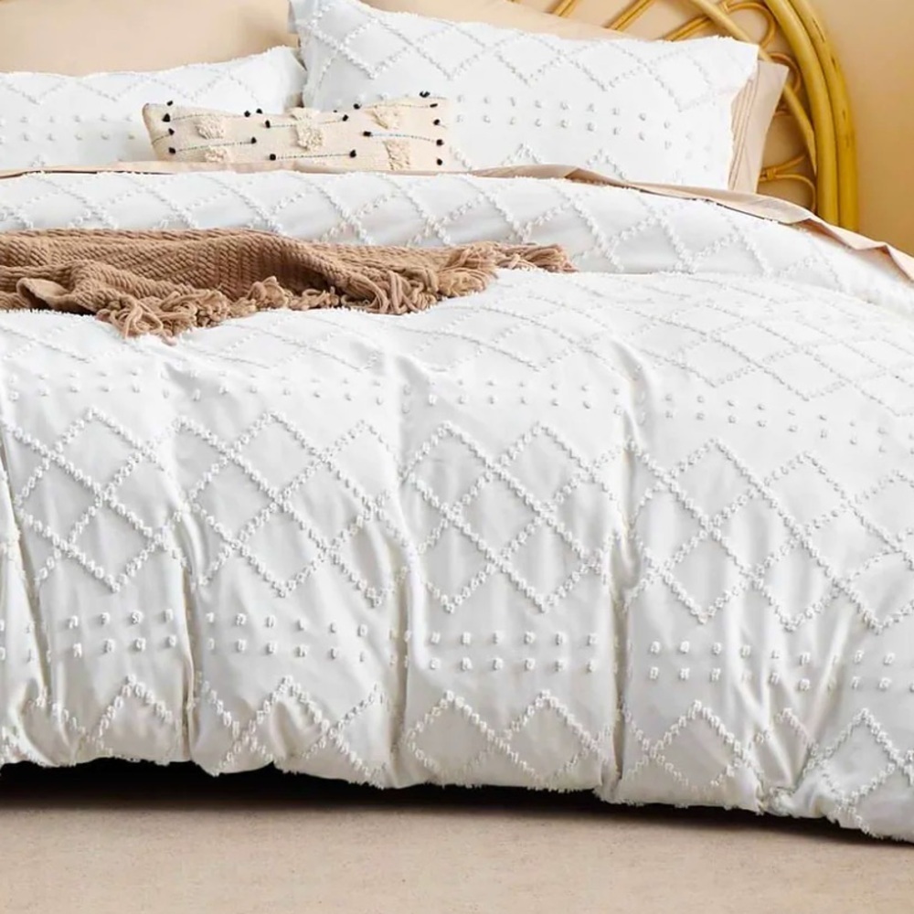 Bedsure Gentle Soft Embroidered Boho  Duvet Cover